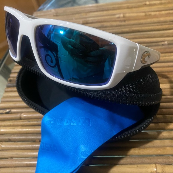 Costa Del Mar polarized 580 glass lens sunglasses - Picture 4 of 4